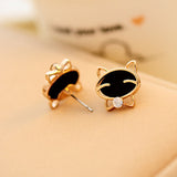 BLACK DIAMOND SMILING CAT EARRING